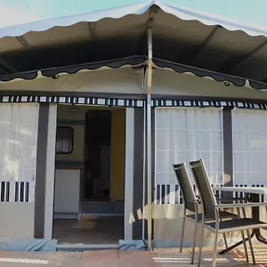  Campingplatz Italia 90 Caravans