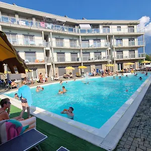  Ferienhaus Alessandra Supervacanza -